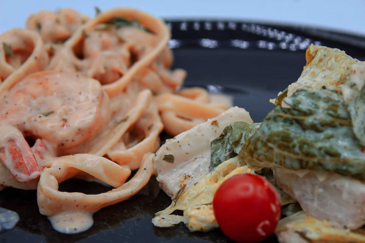 welcome_nash's tweet photo. Cajun Seafood Pasta me PLEASE 😋🤤🦞🦐🍽
📷 @GNPhotography1 
#Foodies #pasta #lobster #Shrimps #cooking #cookingathome #familycook #momchef #Seaspiracy #foodblogger #youtuber #youtubepremium https://t.co/STmUoYnpgA
