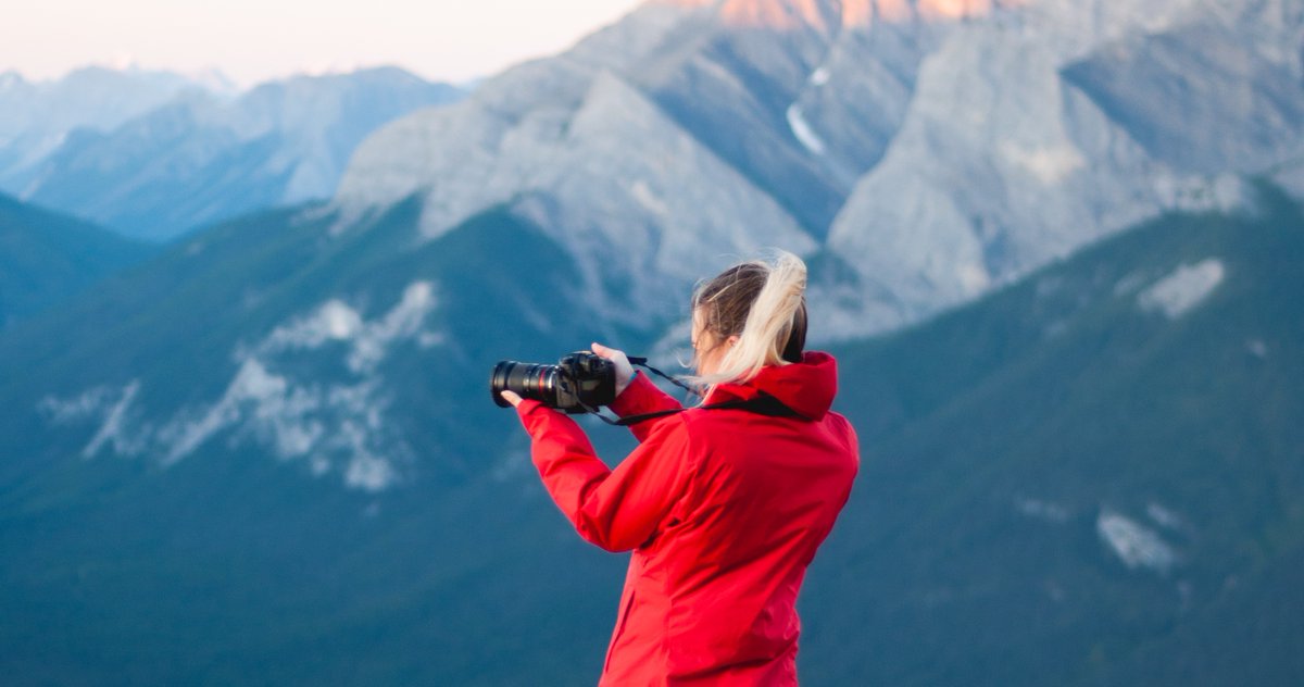 Visual marketing is powerful and critical to your success. Consumers are more likely to share and remember more meaningful images on social media or while web browsing. ⁠
⁠
Let us help you create impactful and memorable imagery and make your proposition visual. ⁠