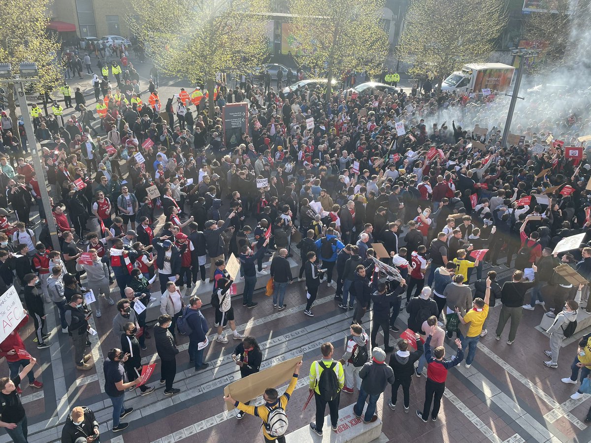 Amazing scenes...

#KronekeOut