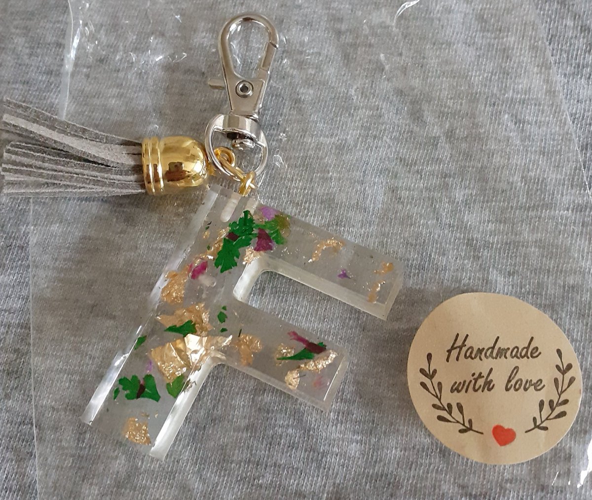 Fiona Buswell-Marsh (@marshbuswell) on Twitter photo A very much appreciated "thank you" gift from a staff member...
F for Fee but more importantly.....  FRIDAY!!
 😊 <a href="/jo_sills/">Jo Sills</a> <a href="/DCHStrust/">Derbyshire Community Health Services NHS FT</a> A very much appreciated "thank you" gift from a staff member...
F for Fee but more importantly.....  FRIDAY!!
 😊 <a href="/jo_sills/">Jo Sills</a> <a href="/DCHStrust/">Derbyshire Community Health Services NHS FT</a>