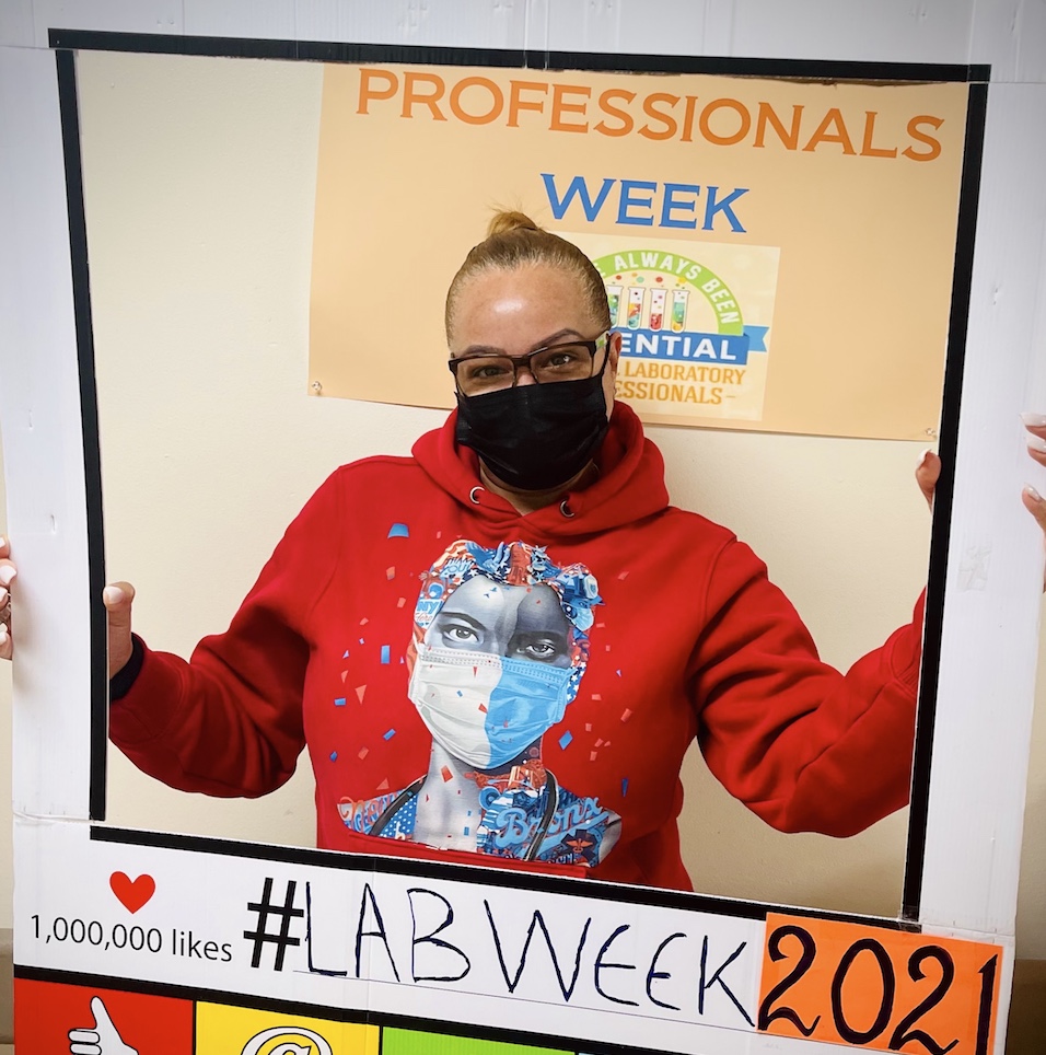 EinsteinPath's tweet image. We love our @MontefioreNYC @EinsteinMed #Pathology #HealthcareSuperheroes!!!! 💖🔬🩺🌈🥇🎉 #LabWeek2021 #MontefioreProud #EinsteinStrong @Pathologists @ASCLS #PathTwitter