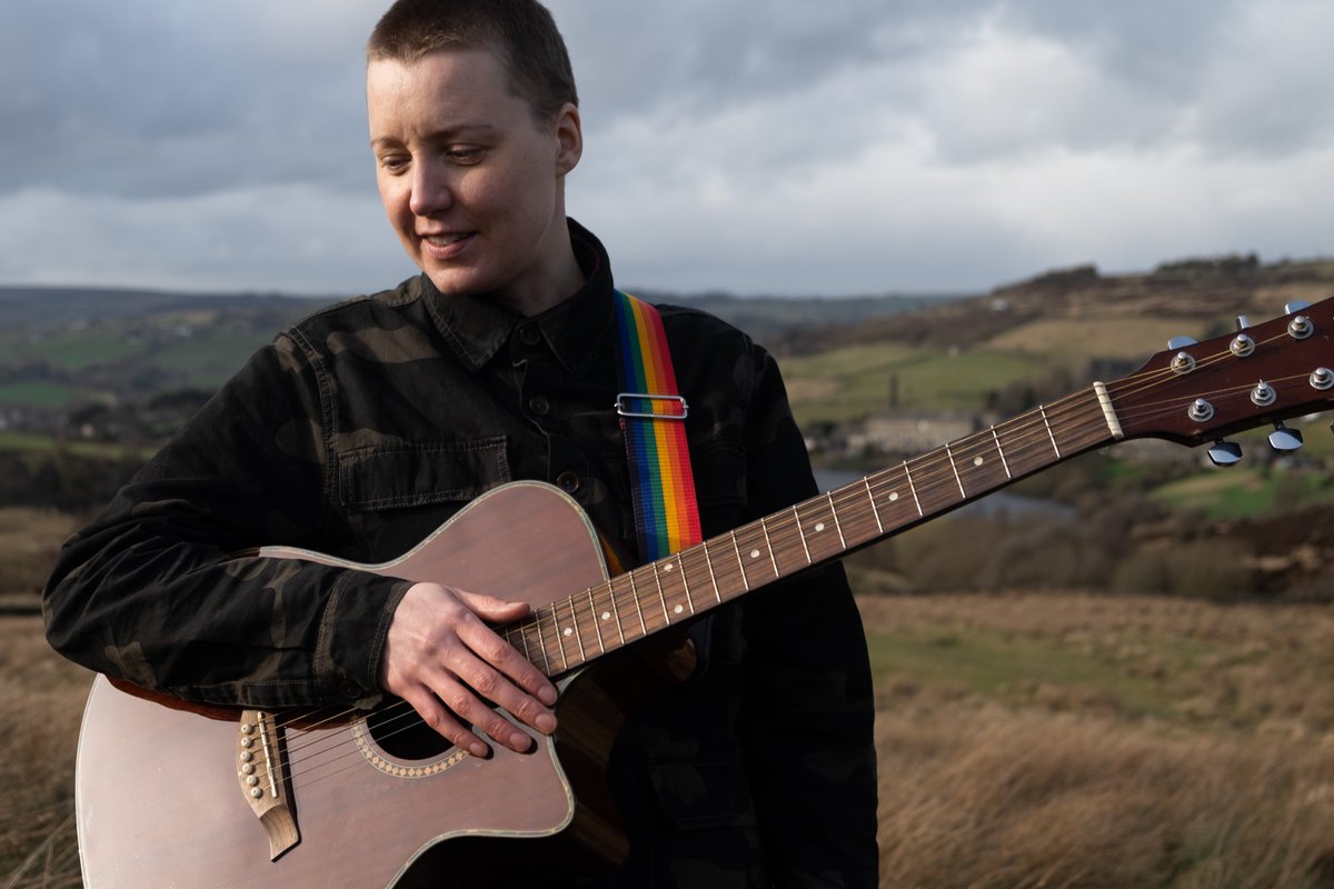 “I remember the doctor telling us the news and we just broke down in hysterical crying..."

For #WorldBookNight we're publishing two new stories from our #PeopleLibrary 📚

Read Ruth's powerful story here:

bradfordforeveryone.co.uk/people-library…

#BradfordForEVERYONE 🌈