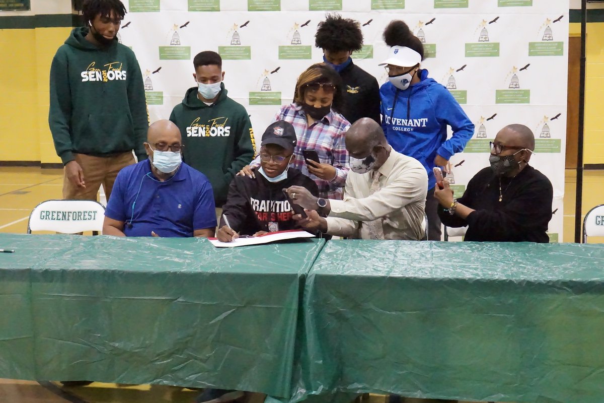 JayChampNews's tweet photo. Greenforest Academy hosted signing day April 22, and seven student-athletes signed college scholarships, one of which was the school's first track scholarship.

Story: https://t.co/gJtUucK4Vj https://t.co/0q8cWHOvTy
