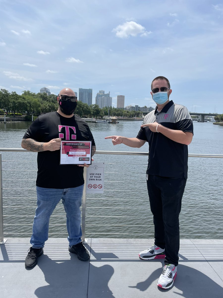 Great Friday morning. Breakfast of champions. #Magenta #tmobile #Tampa <a href="/EddiePryor7/">Eddie Pryor</a> <a href="/davynavy9195/">David Mlinarich</a> <a href="/david_erwin80/">David Erwin</a>  <a href="/MoMoneyMo1on1/">Mo Hassan</a> <a href="/GHengtgen/">Greg Hengtgen</a>