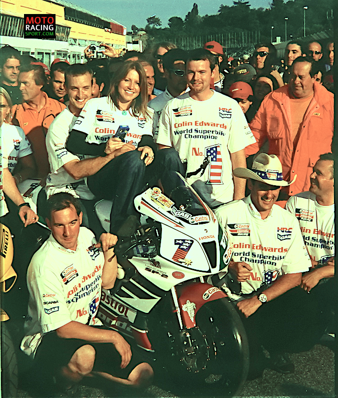 gife59's tweet photo. WorldSBK STORY
Ricordate quando la Honda decise di vincere il Mondiale Superbike ?
📷 https://t.co/Av4dAOpopl
#wsbkstory
#hondacastrol
#hrc #racing
#autodromoimola
#colinedwards
#araihelmets
#marshallimola https://t.co/0QmYyVzJNU