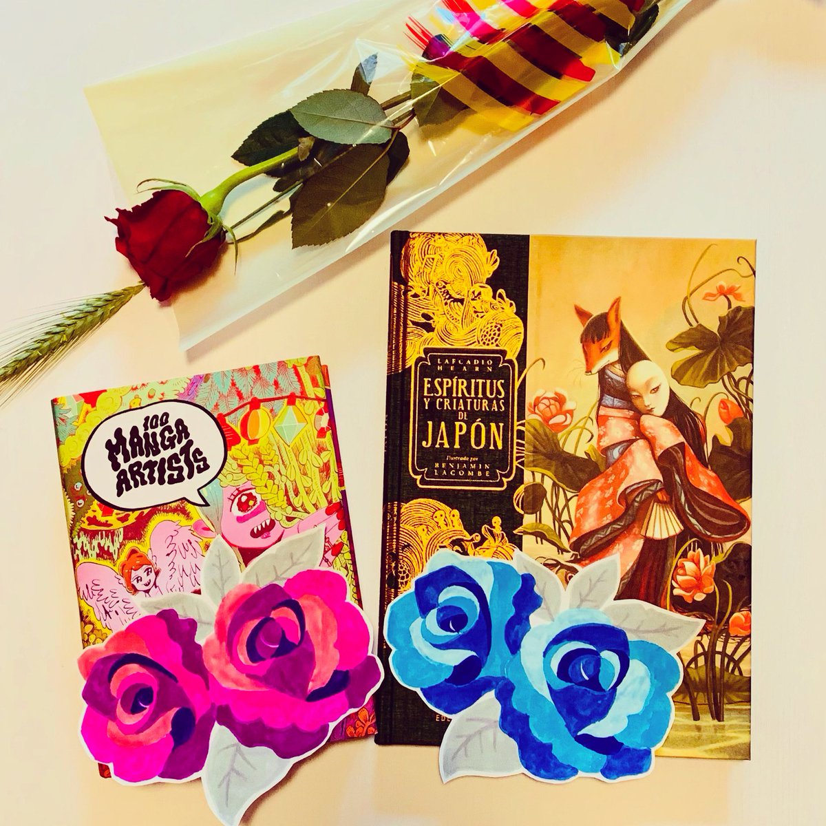 Mis dos libros de Sant Jordi y también del Día del Libro. Ambos son de la librería <a href="/haikubarcelona/">Haiku Barcelona</a> 💜💜 #SantJordi2021 #SantJordi #libros #DiaDelLibro2021 #books #japon