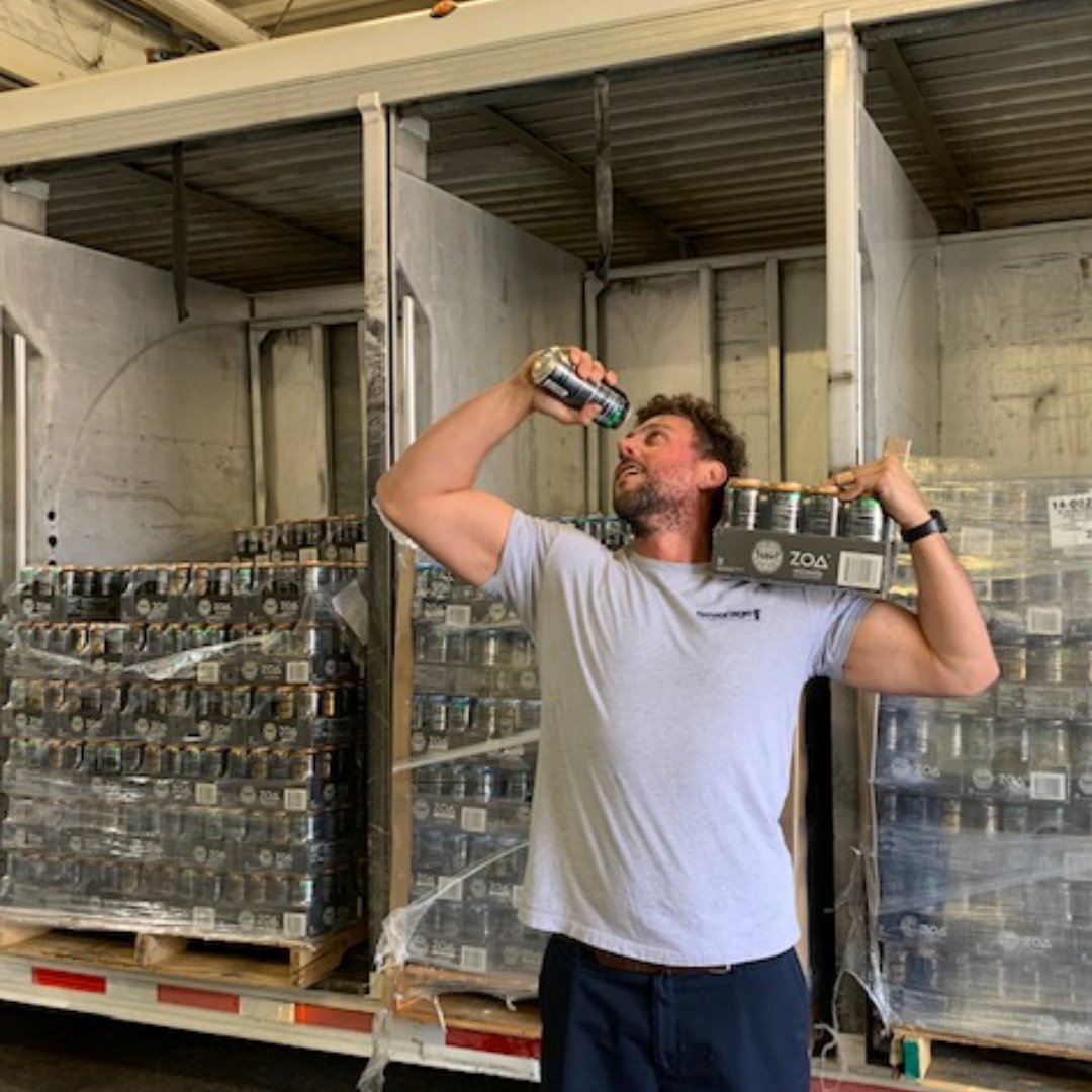 BevDistCLE's tweet photo. Hello Cleveland!! @ZOAenergy is here and team BDI is PUMPED 💪!! From the wise words of @TheRock "Sip your ZO, now let's GO!" 🔥 🔥 #bevdistcle #cleveland #energydrink #ZOAenergy https://t.co/UbeREll9Iu