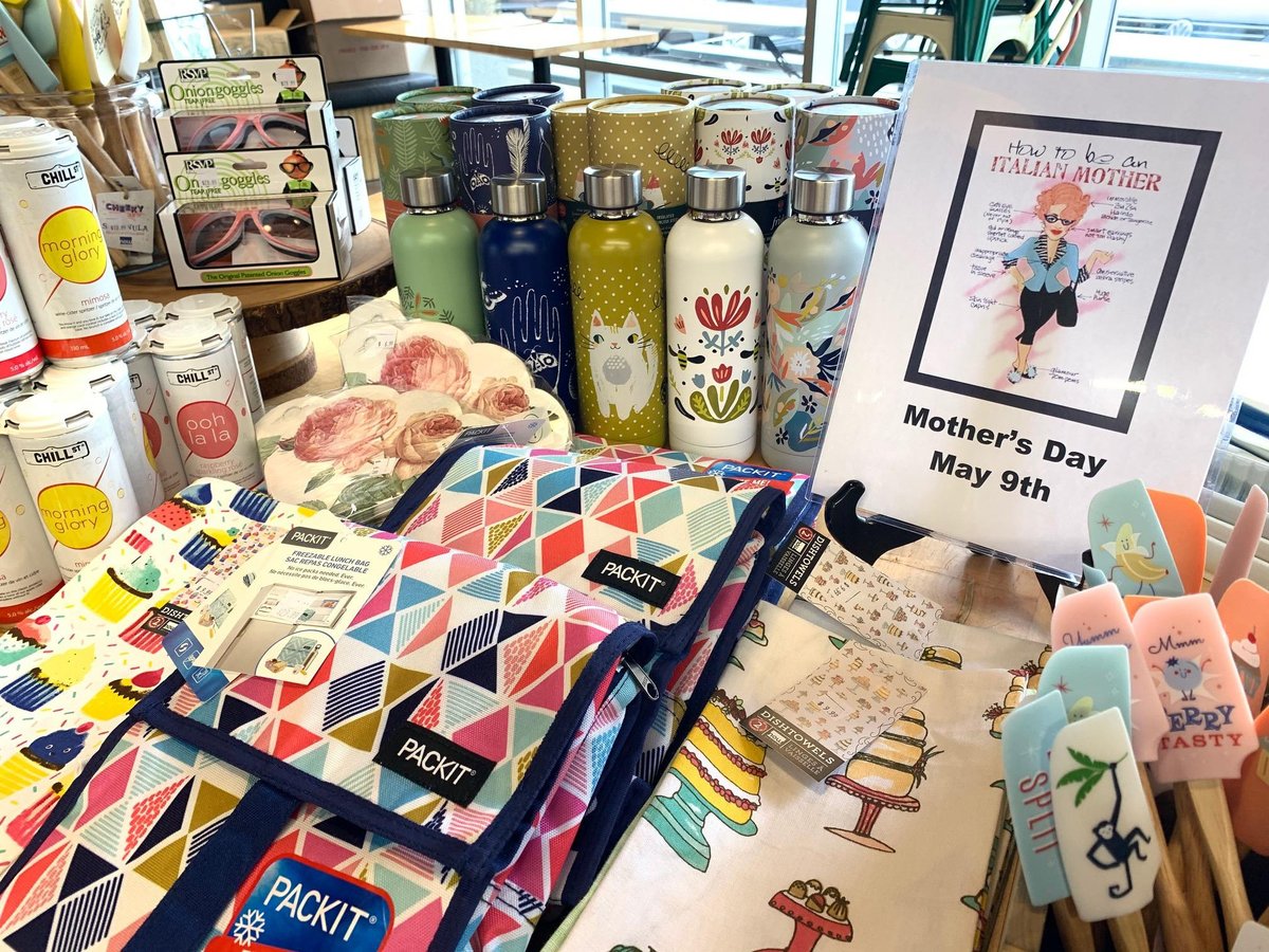 ItalianMktHfx's tweet photo. So when Covid shuts down your dining room, you create a Mother's Day gift oasis! #brightsideofthings #positivity  #mothersday #mothersdaygift #love #mom #mother #family #gift  #mothersdaygiftideas shoplocal #giftideas #mama  #supportsmallbusiness #shopsmall https://t.co/p8kvZ0DJq7