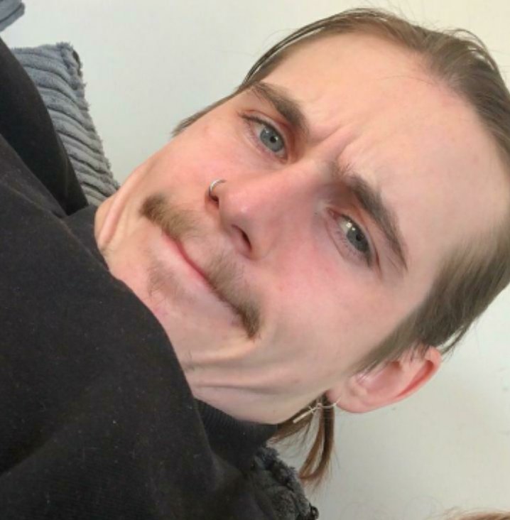phil_diario's tweet photo. Com ou sem bigode? https://t.co/zKx9WWRB1k