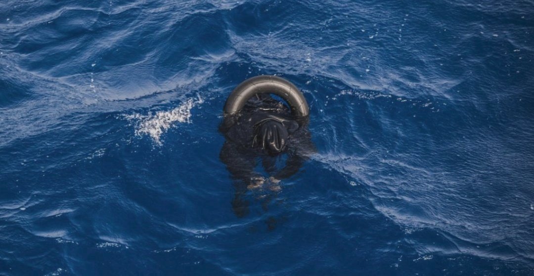 galatacla's tweet photo. L'ULTIMA VERGOGNA DI UNA CIVILTÀ AGONIZZANTE

"Quei corpi in mare dovrebbero toglierci il sonno, ma non sono più nel radar dell’opinione pubblica... Nel post-Pandemia con la riscoperta dell'umanesimo domestico, il Mediterraneo diventa un altrove indefinito...."

@frapac71 https://t.co/mxVx5IZHk9