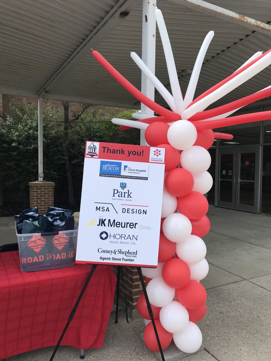 ihpsfoundation's tweet photo. #ONEBRAVE packet pick-up. Conquer the Hill thanks @ParkNationalBnk @BeaconOrtho @JKMeurerCorp @msa__design https://t.co/bzLtAVqmPQ