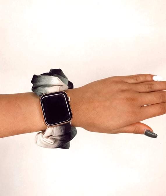 PrettyScrunchie's tweet image. Don’t forget today’s 50% OFF on our @Apple Watch Scrunchies! 🙌💋

🛍 SHOP: PrettyScrunchie.com 

#Apple #AppleEvent #applewatch #fitness #gym #fashion #Deals #shopping #OnlineShop #beauty #Accessories #hair #RETWEEET #follow #Like #Trending