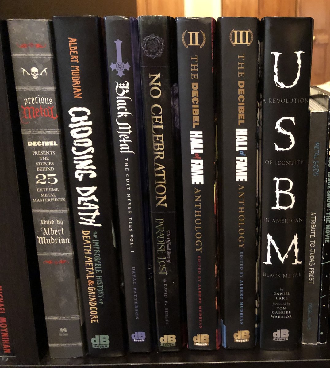 dbmagazine's tweet photo. Celebrate World Book Day with Decibel Books' killer library of exclusive titles. A few of these pictured are sold out, so get the rest (and more) here!
https://t.co/GPsBzoSihm
#USBMbook #ChoosingDeath #DecibelHallofFame #BlackMetal #bookday #WorldBookDay #bookday2021 https://t.co/AyfIm6OWud