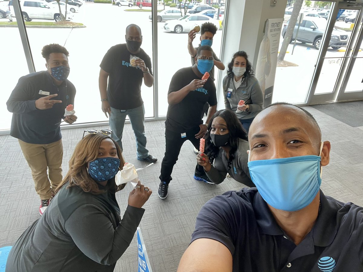 Dexperience_'s tweet photo. Da’Wood Surveyed w/ Da Ice Cream 🍦 https://t.co/RuWsAOQvHm