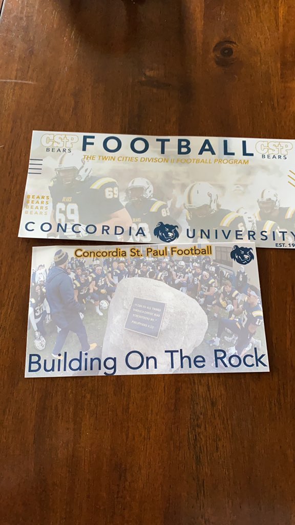 Thank you for the letters! 🔵🟡<a href="/JakeMunkwitz/">Jake Munkwitz</a> <a href="/CSPBearsFB/">Concordia St Paul Football</a> #GoBears