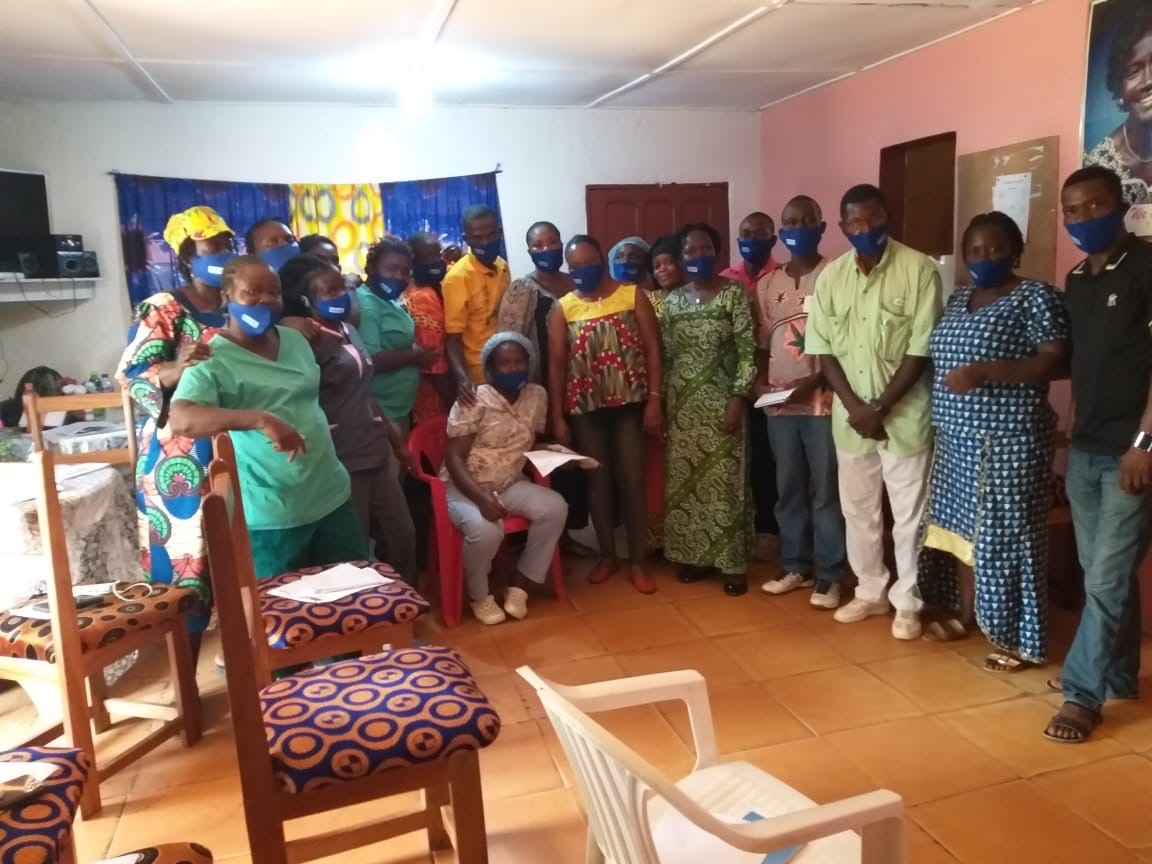SaferSurgery's tweet photo. Great to see the roll out of #Lifebox pulse oximetry workshops in partner hospitals in #Liberia this week - led by Dr. Suleiman. Thank you to Hospitals C.H. Rennie, C. B. Dunbar Maternity, &amp; Redemption, for partnering with us to improve anesthesia safety. https://t.co/dDDVix33uc https://t.co/hdkv4aeob0