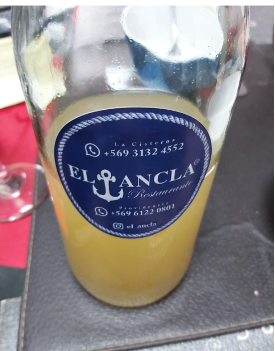 #AutopiZtaPM hoy cobre mi premio gracias a <a href="/MiguelOrdenes1/">MiguelOrdenes</a> con el restaurante <a href="/_elancla/">El Ancla</a> y solo agradecer porque además de los 2 chupes y botella de vino le agregamos una botella de sour increíble, ceviche, empanadas ... sabores maravillosos 100% recomendado