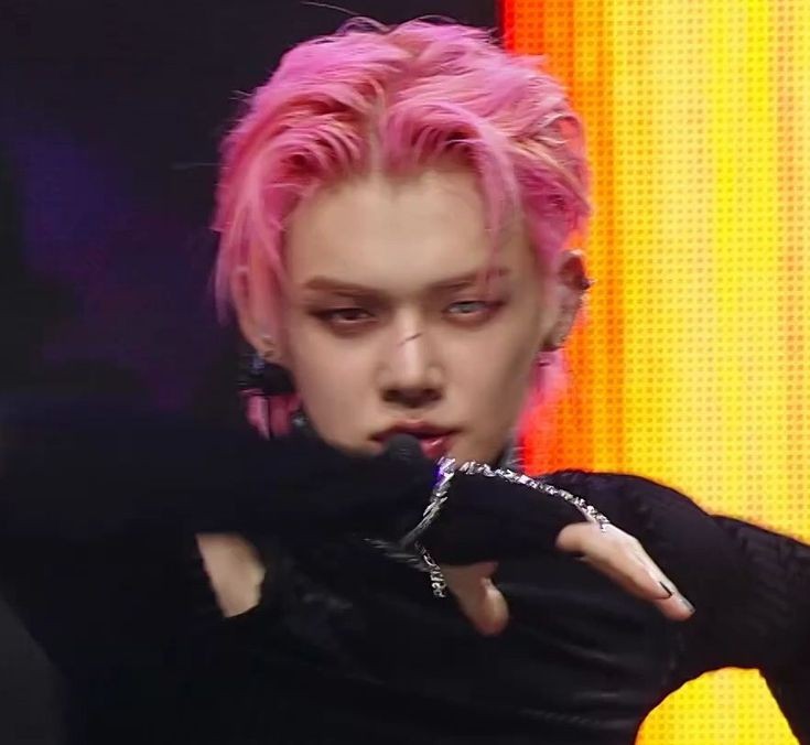 yeonjun outfits; a thread