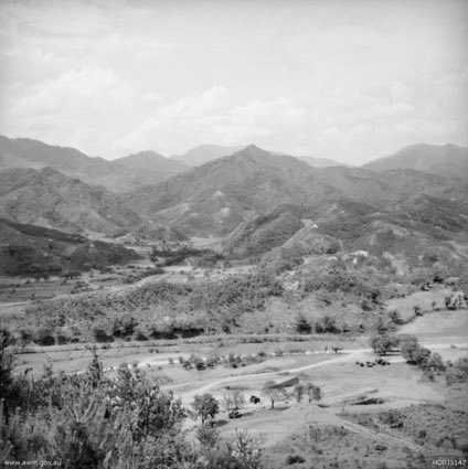 2 PPCLI The and 3RAR dug in on the high ground on either side of a seven-kilometre wide valley. The following day, the Chinese were engaged by the Australians and Canadians as well as a troop of US Army Sherman tanks and New Zealand Artillery.