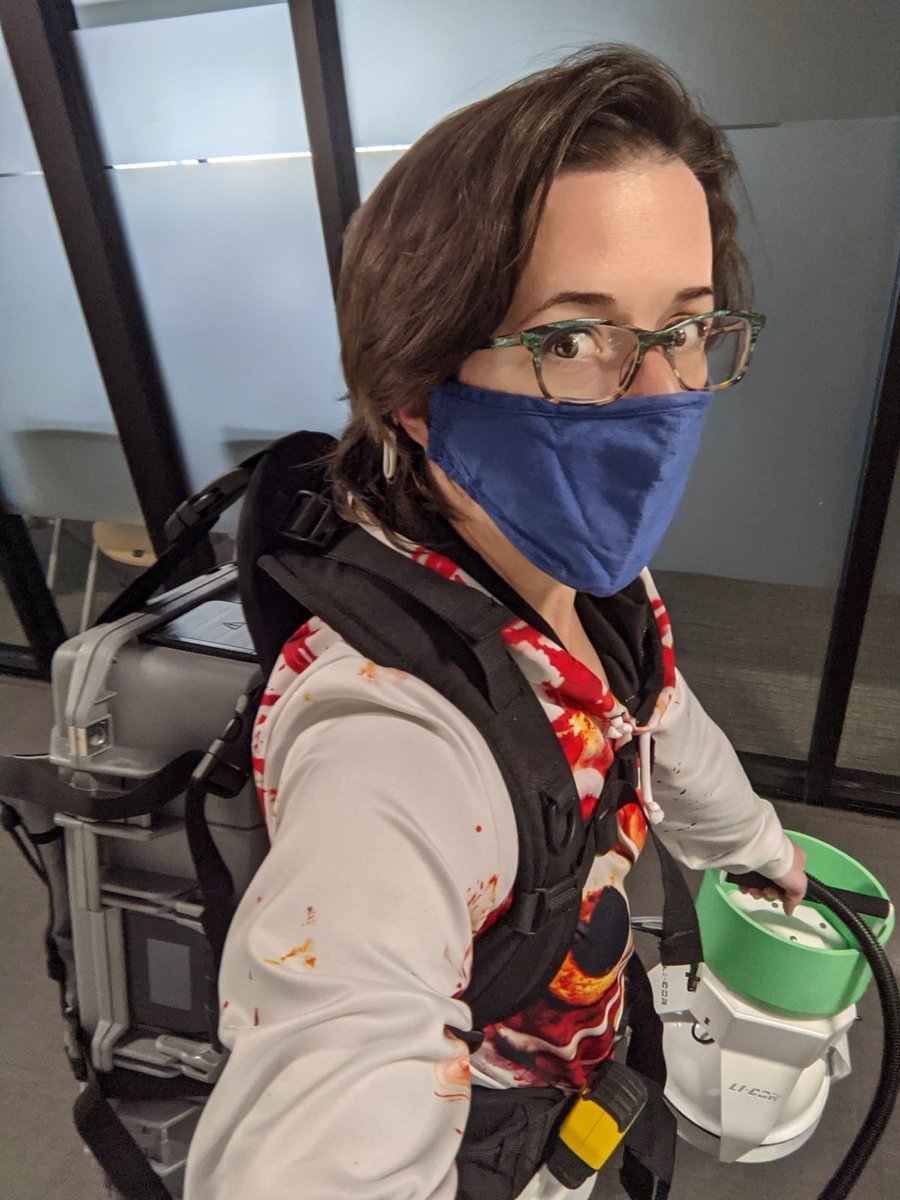 MasterMamaNessa's tweet image. Did some ghostbusting today! Thanks, @LICOR_ENV tech supports, for talking me through my confusion so I can #dothescience #soilscience