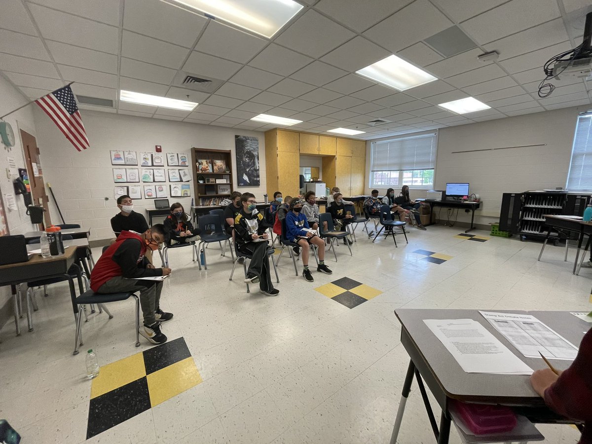 Mrs_McKee16's tweet image. We finally had our debate today and the kids did AMAZING! you can tell how much had work they put in and how much research they did!! Needless to say this lesson was a win!! 📜 #SocialStudiesDebate #MurraySchools #ContentCrossover