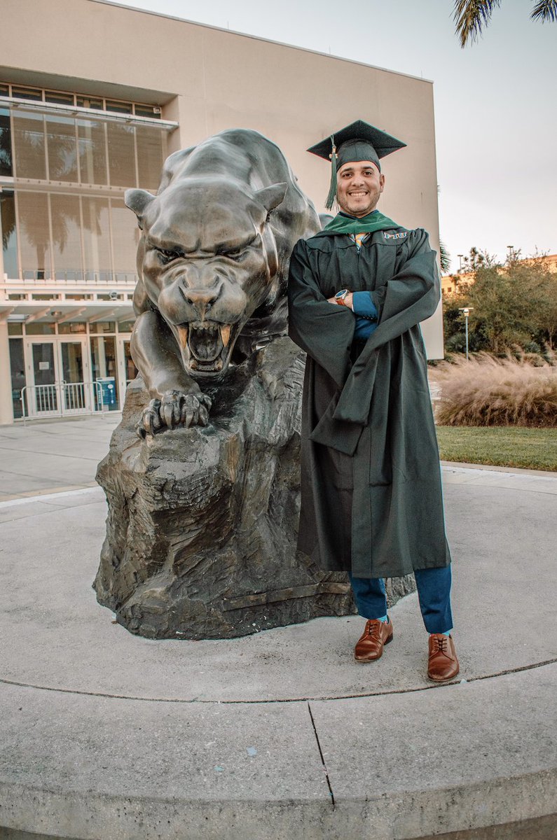 FIU's tweet photo. Join us in congratulating our #FIUGrads! Drop a 💙💛 in the comments below.

Share your photos with us by using #FIUGrad! 🎓 https://t.co/suCZ5O9Aq9