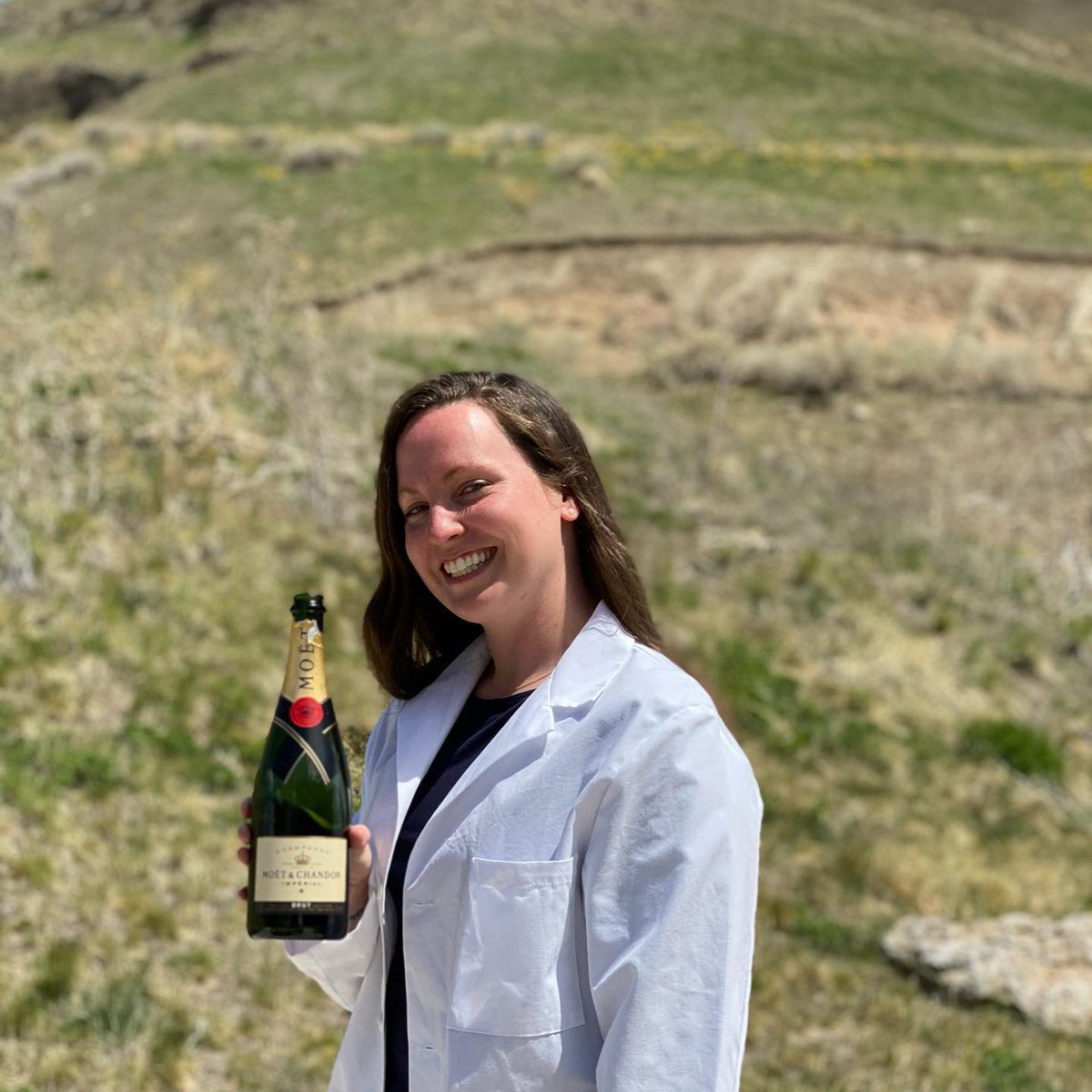 kaytool's tweet image. Officially a PhD candidate in the McMahon Lab @huntsmancancer @UUtah! So much gratitude for my supportive lab as I try to navigate starting a new project in a pandemic. Looking forward to better understanding RAF kinases in cancer (starting Monday). Cheers! #AcademicChatter