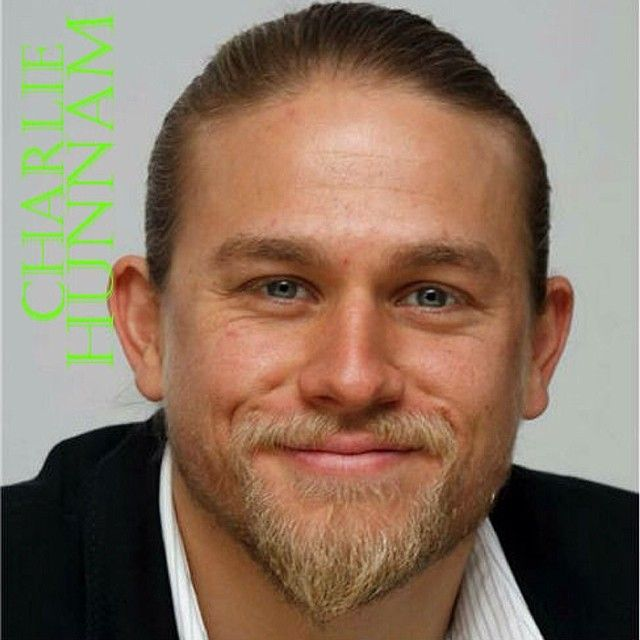 akkoakko2's tweet photo. Charlie Hunnam ❣️ Smile - Hunnam Style 🎶河南Style ⑦ https://t.co/vdVLOCZhGI