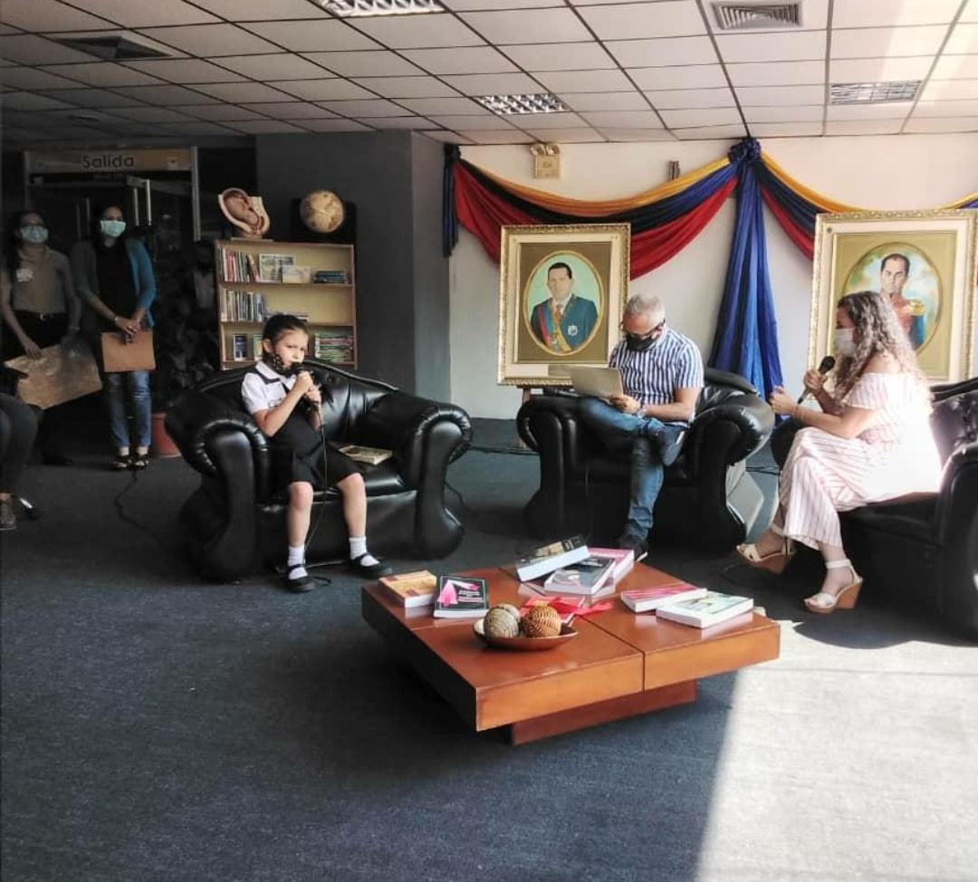 #AsíLoDijo II Protector <a href="/FreddyBernal/">Freddy Bernal</a>: Los maestros y maestras del Táchira, son un buen ejemplo de un poderoso antídoto contra la ignorancia, la oscuridad y la manipulación mediática. Son un buen y digno ejemplo de amor por el Táchira.
#PrevenirParaVivir
<a href="/Juntosxtachira1/">Juntos por Táchira</a>