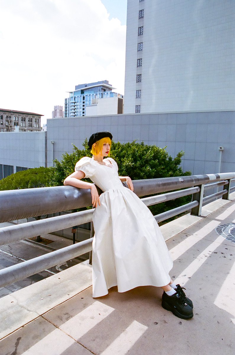 Tessa Violet tweet media