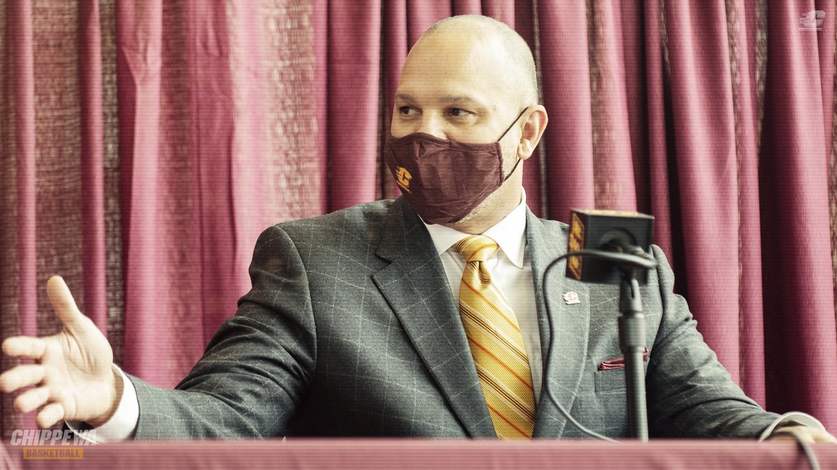 Welcome to Central Michigan, Coach Barbee‼️

Day 1 📸📸 ⤵️

#FireUpChips 🔥⬆️🏀 || <a href="/CoachTonyBarbee/">Tony Barbee</a>