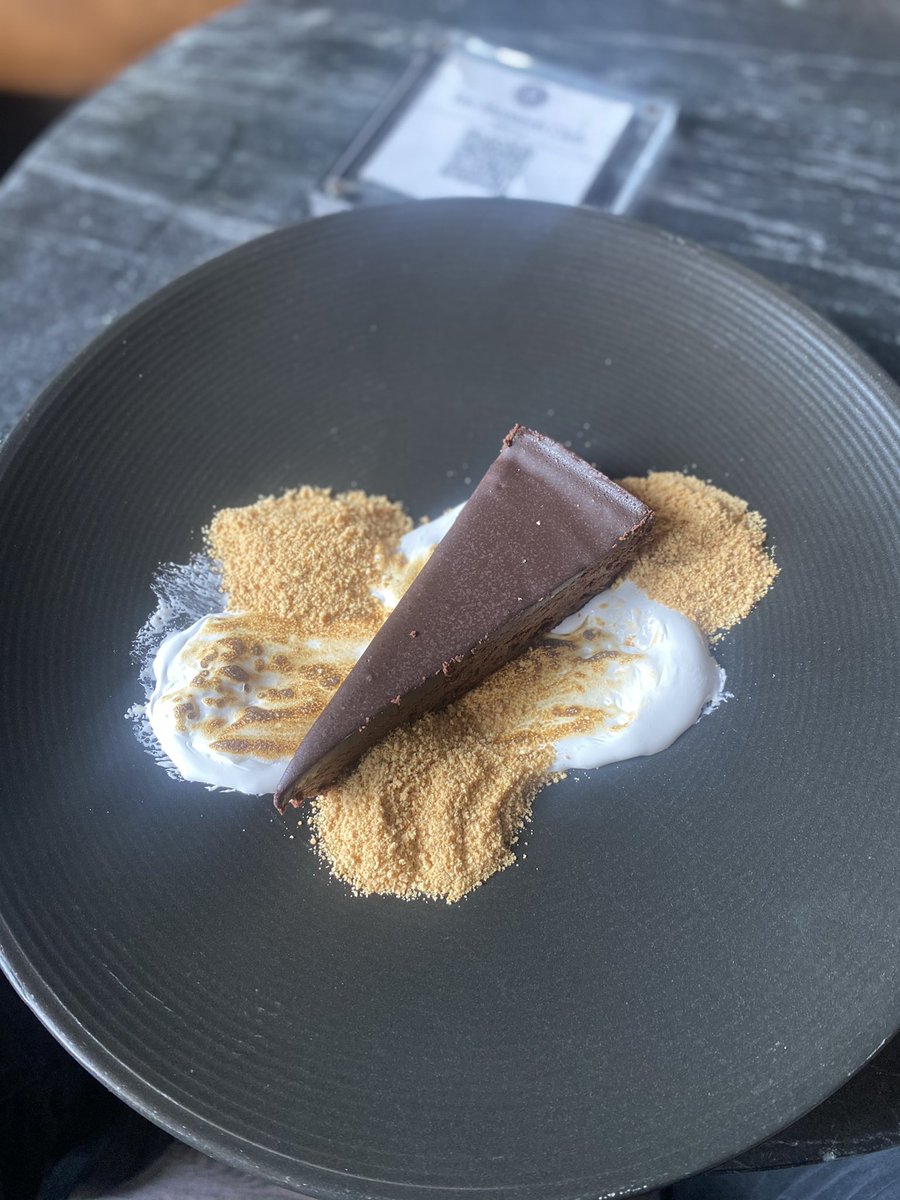 ChefDavanteB's tweet photo. S’mores https://t.co/FdGFhc2R8Z