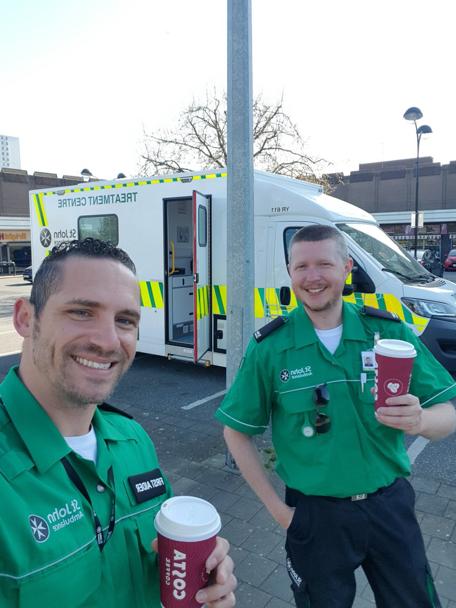 OnlyGrantBrown's tweet image. Awesome day supporting the Salford Homeless Project today with @stjohnambulance.The sun was shining and the @CostaCoffee was flowing 
#stjohnambulance 
#volunteering 
#helpingthehomeless