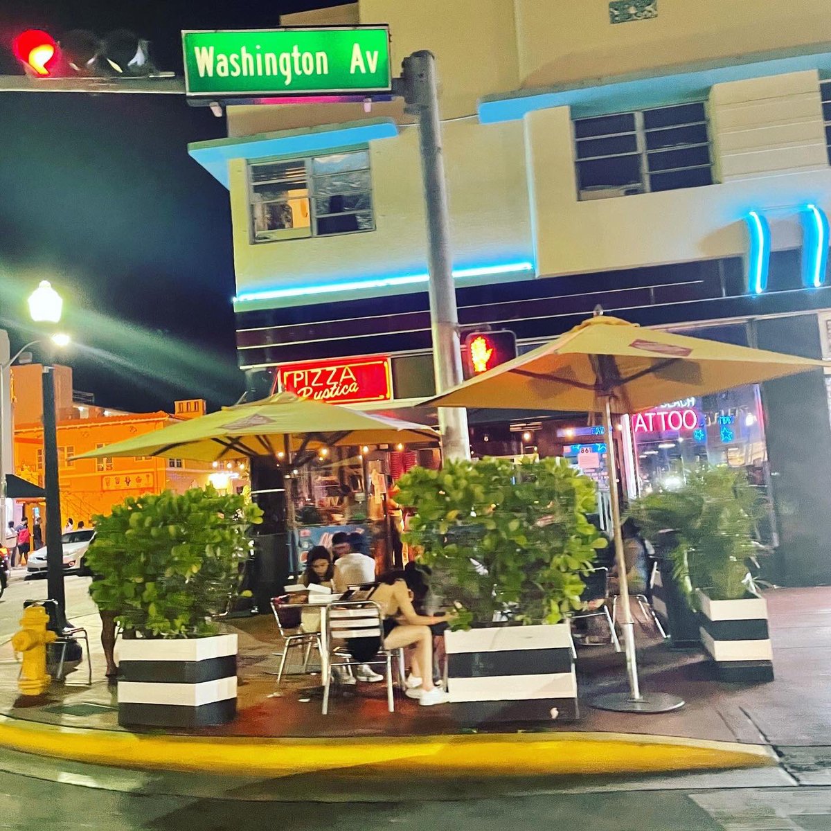 Some great things happening on Washington Avenue! #wavepositive  #catchthewave
.
.
.
#2021 #supportlocal #miami #miamibeach #pizza #pizzarustica #food #lunch #instafood #foodie #dinner #instagood #photooftheday #foodphotography #pizzatime #foodstagram #yummy #foodgasm #delicious