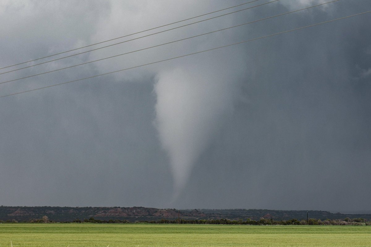 Tornado south of Quanah, Texas near Pease River.  #txwx
