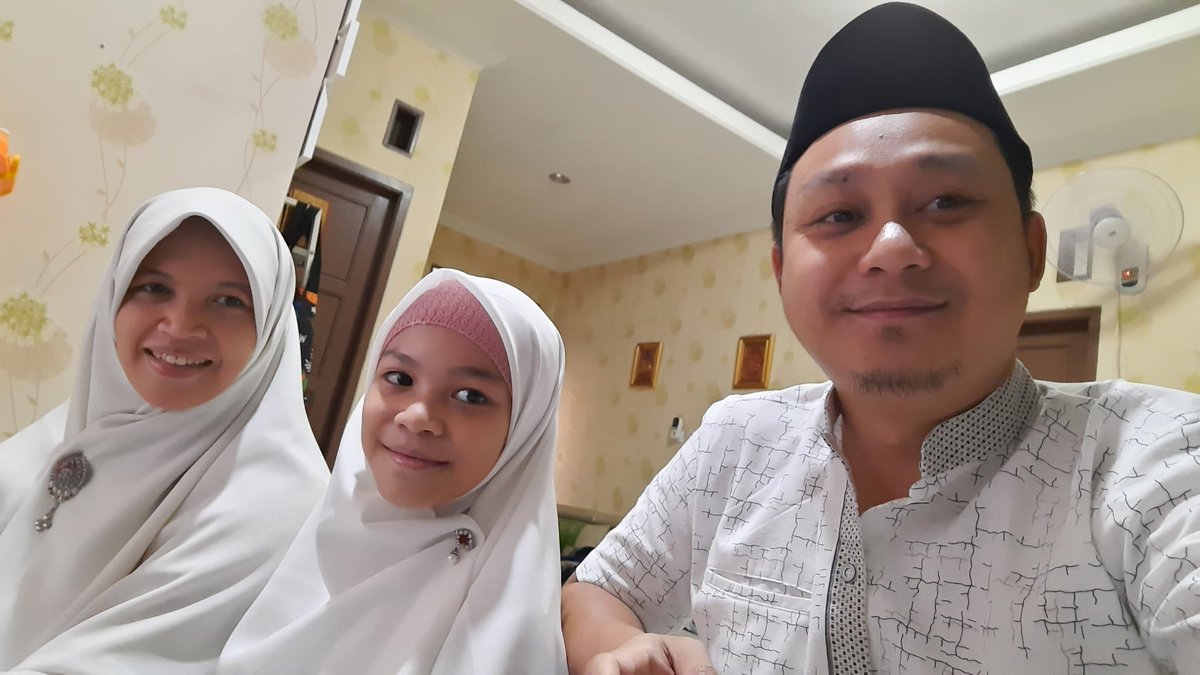 nmp145's tweet photo. Barakallah anak umi 🥰 https://t.co/vGBNt37tI4