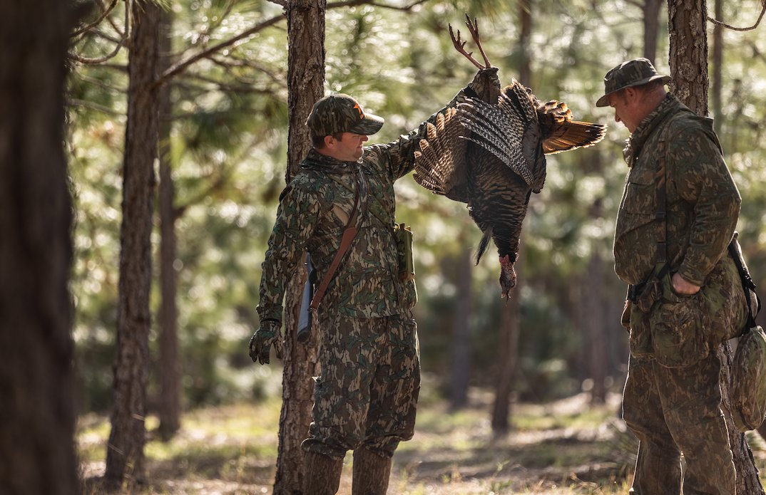 Zink Calls Avian X (@zinkcallsavianx) on Twitter photo Spring is upon us! Be sure to tag us in your turkey hunts this spring! #AvianX
#AvianXDecoys #HDRdecoys #turkeyseason <a href="/thelindseyway/">The Lindsey Way</a> Spring is upon us! Be sure to tag us in your turkey hunts this spring! #AvianX
#AvianXDecoys #HDRdecoys #turkeyseason <a href="/thelindseyway/">The Lindsey Way</a>
