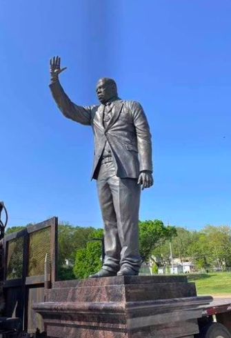 Statue of the Honorable John Lewis installed yesterday at Cook Park in Atlanta.

#GoodTrouble 💙
