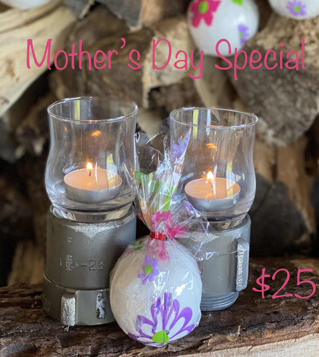 PastIntoNew's tweet image. We are doing a Mother’s Day collaboration with @smell_the_soap . 2-38 mm candleholders, 2 tea lights and 1 Lavender Bath Bomb ( most popular) for $25 in limited quantities. Shipping and curb side available. #bathbomb #firehosecandlolders #mothersdaygift #pastintonew #smellthesoap