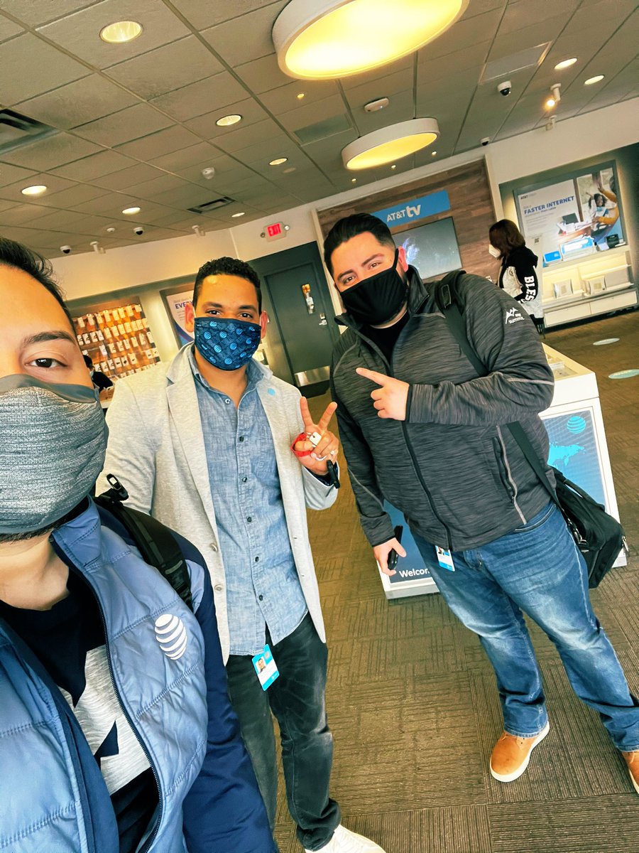 Greater Lakes Market 🌊 (@greaterlakesmkt) on Twitter photo Hey GLM!
This weeks edition of #FieldFridays has @NiloYepez_GLM & @JohnRiveraGLM in the city of Indianapolis! Pit stop with All-⭐️ SEL Steve Norris & ARSM <a href="/Mmmgood34/">Mindy Moon-Life</a> for 🍱. Then a visit with the #CarmelGLM Trending 🆙 Battleship & #Lafayette Battleship locations!
#MakingWaves Hey GLM!
This weeks edition of #FieldFridays has @NiloYepez_GLM & @JohnRiveraGLM in the city of Indianapolis! Pit stop with All-⭐️ SEL Steve Norris & ARSM <a href="/Mmmgood34/">Mindy Moon-Life</a> for 🍱. Then a visit with the #CarmelGLM Trending 🆙 Battleship & #Lafayette Battleship locations!
#MakingWaves