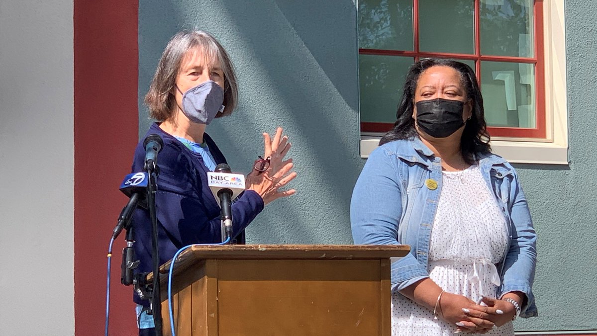 NancySkinnerCA's tweet photo. Wow! What a great afternoon! Huge congrats to Jocelyn Foreman for being the 1st to use my #SB1079, which gives tenants a fair shot of buying a foreclosed home before its gobbled up by a big corporation. And thx to Northern California Land Trust for helping Jocelyn buy her home! https://t.co/Mw0I3wH8KJ
