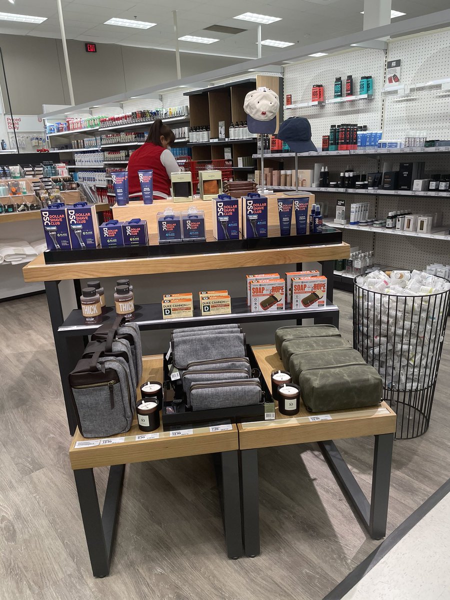 My team keeps making me proud! I love the way that they are seeing what an impact their presentations have on our guest! Thank you DBO jewelry/acces Alyssa, DBO kids Leah, DBO home Andy, and DBO personal care Seidy! <a href="/Hime2676/">Jayme Rogers</a> <a href="/laurazuno2/">laurayepez</a> <a href="/yvettteR/">Yvettt</a> <a href="/Eustolio/">Eustolio Calderon</a>