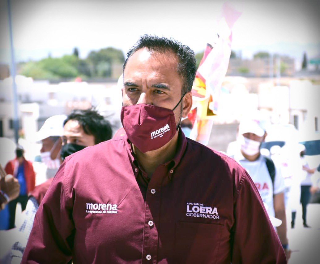 JuanCLoera_'s tweet photo. Hoy recorrí la colonia Pavis Borunda de la capital; sus habitantes coinciden en la necesidad de tener viviendas dignas.
Este y otros derechos han sido violentados por los malos gobiernos, ¡eso va a terminar!
Con honestidad vamos a transformar Chihuahua.
#EnChihuahuaElPuebloManda https://t.co/vQrMmyFXv0