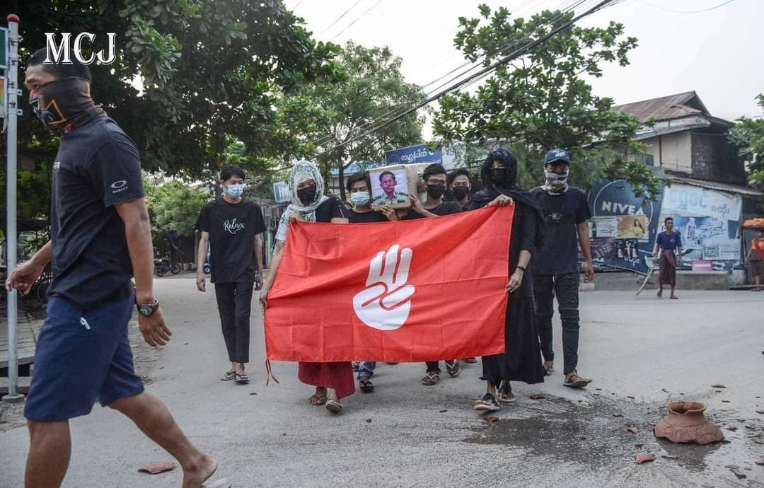 <a href="/Shoon_Naing/">Shoon Naing</a> No need to return, MAH‼
A funeral strike for Min Aung Hlaing in Mandalay. 
#Apr24Coup #MurdererMinAungHlaing #WhatsHappeningInMyanmar