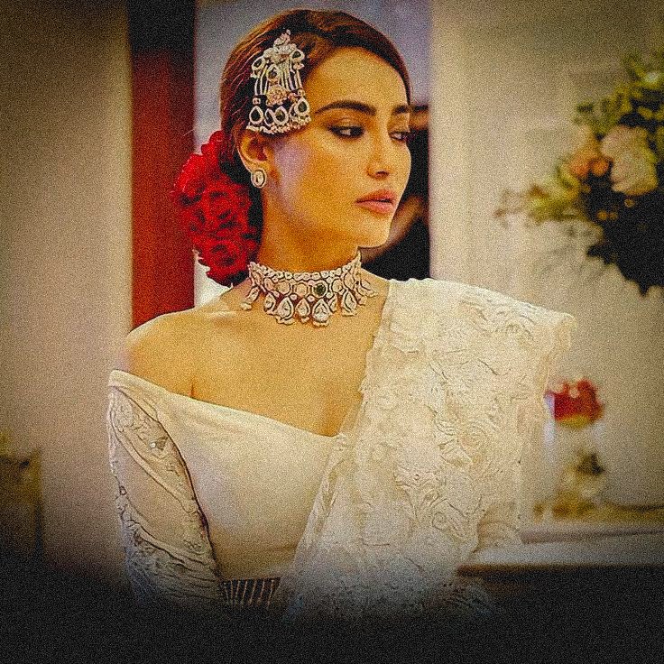 Currently watching qubool hai 2.0🤍✨
I kinda want to appreciate #SurbhiJyoti as bride ✨✨✨she's looking heavenly..drop dead gorgeous!!😍✨❤
#QuboolHai2Point0 #ZEE5