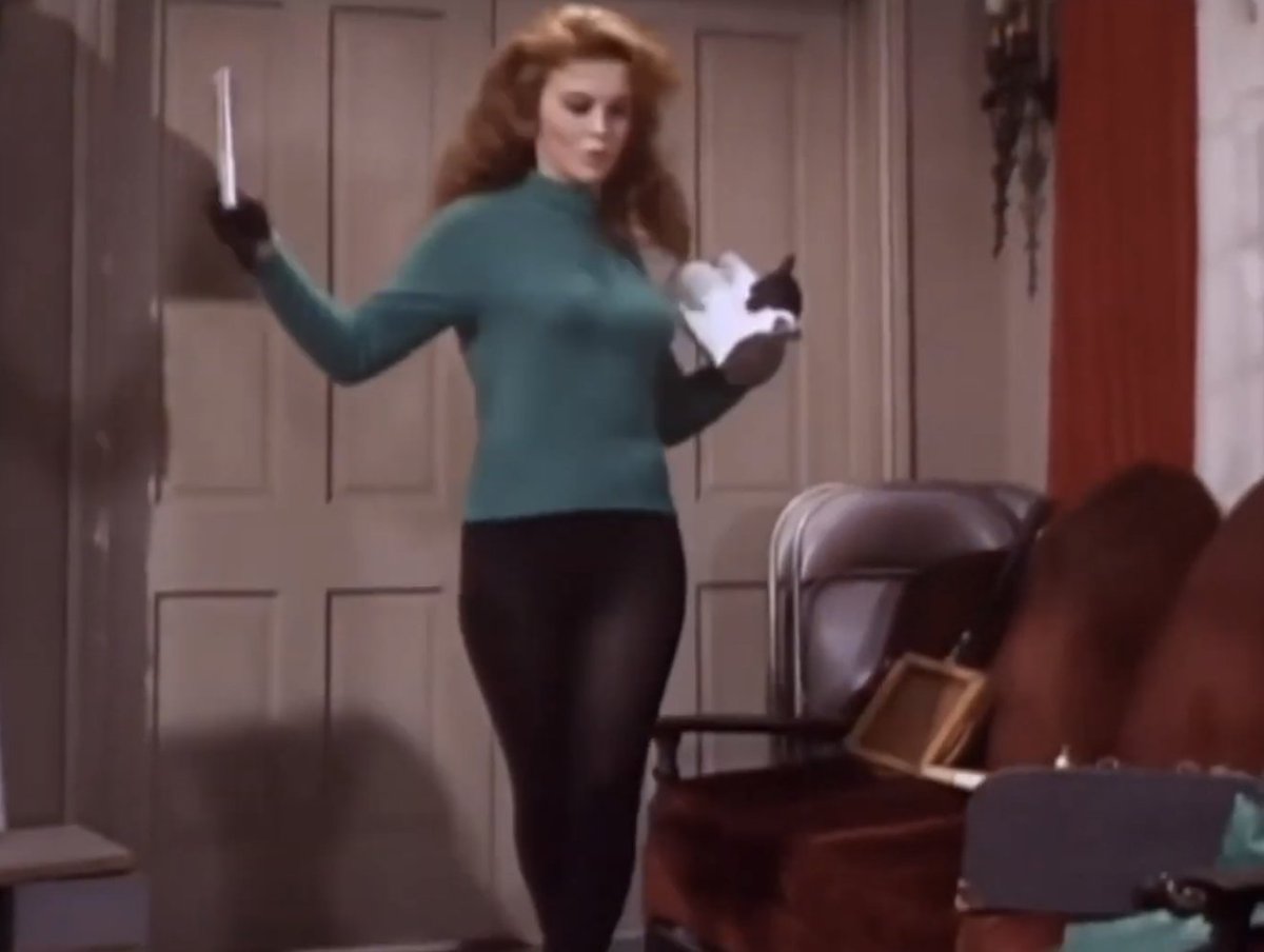 you ever just binge a bunch of Ann-Margaret videos on a Friday nightpic.twi...