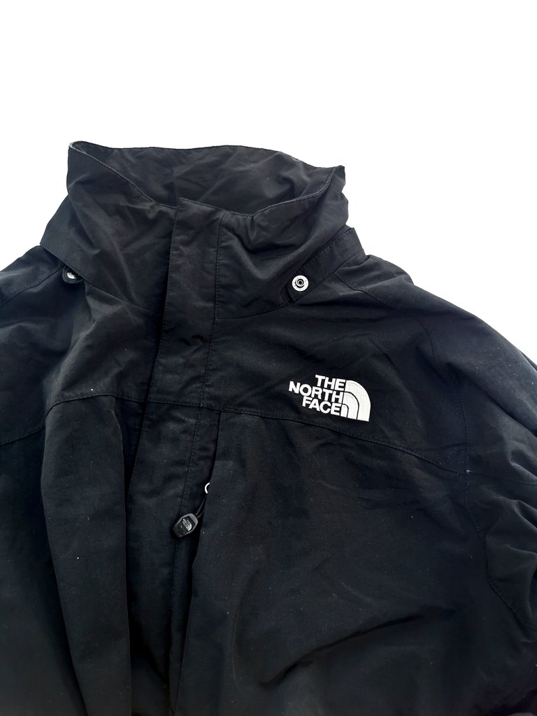 GIVEAWAY
Jika <a href="/PSSleman/">PSS</a> menang hari ini.
Ada 3 hadiah untuk 3 org pemenang (Dipilih Random)
Syarat :
- Follow <a href="/CShiking_1976/">CURVA SUD HIKING</a> 
- Rt/Like tweet ini.

Nb : Ongkir ditanggung pemenang
#PSSday