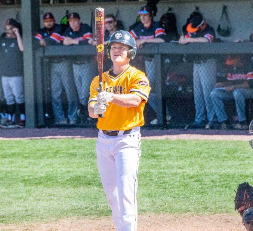dordtdefenders's tweet photo. A few single game records matched in tonight's baseball win.  Austin Pullar 3 doubles and 5 runs scored match a couple longstanding records.  3 doubles ties record held by Larry Van Wieren and Dave Gritter from 1967 and 1978. https://t.co/DZQ8jh1yCl