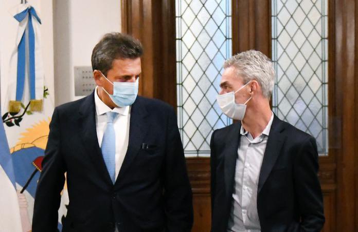 Nada que diga va a alcanzar para expresar el dolor y la tristeza que siento. 
La bronca de perder a un amigo único y leal, a un funcionario ejemplar y a un ser humano increíble. 
Mario, amigo mío, te voy a tener toda la vida en mi corazón.