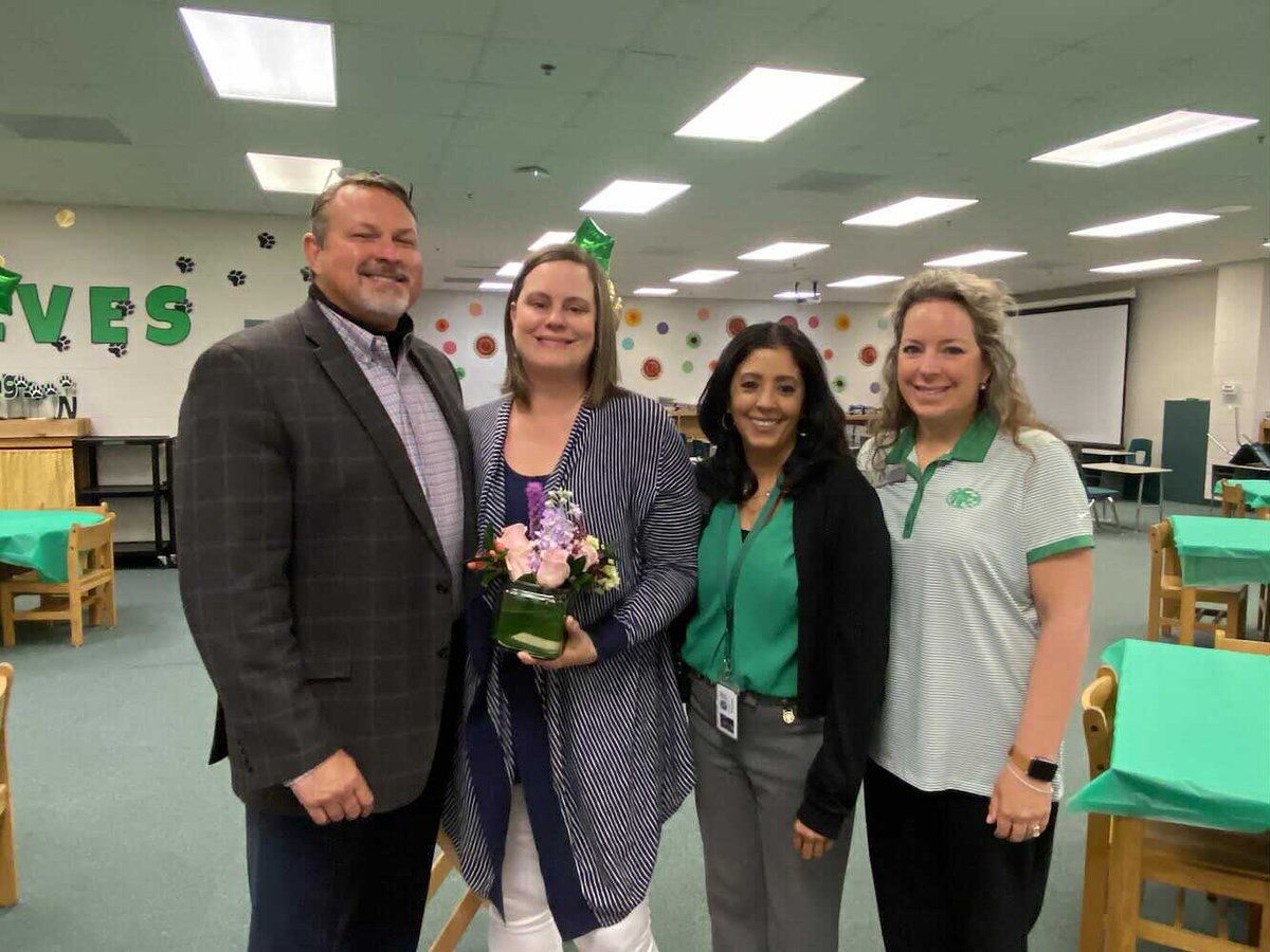 Buford Academy is excited to announce our 21-22 Teacher of the Year goes to Susan Lanza! Congratulations Mrs. Lanza!
